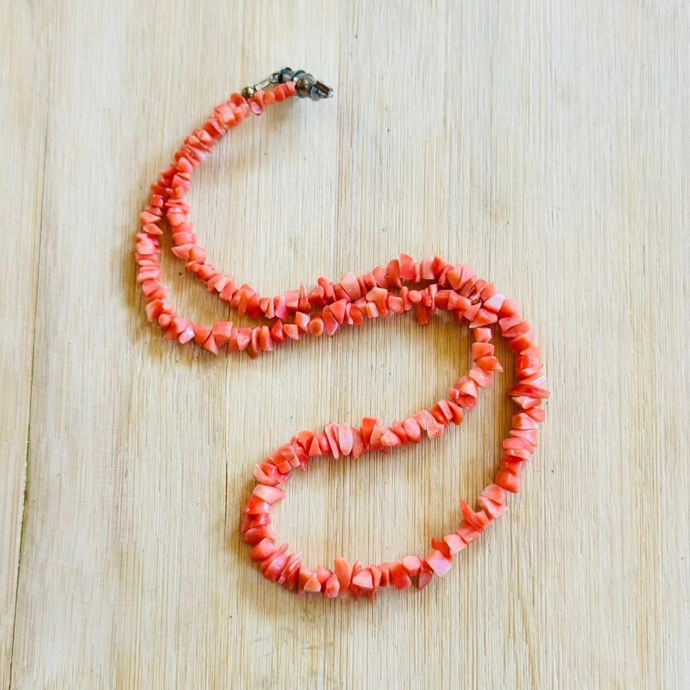 VTG Mediterranean Pink Coral Natural Necklace Choker Chip Beaded Genuine 16"
